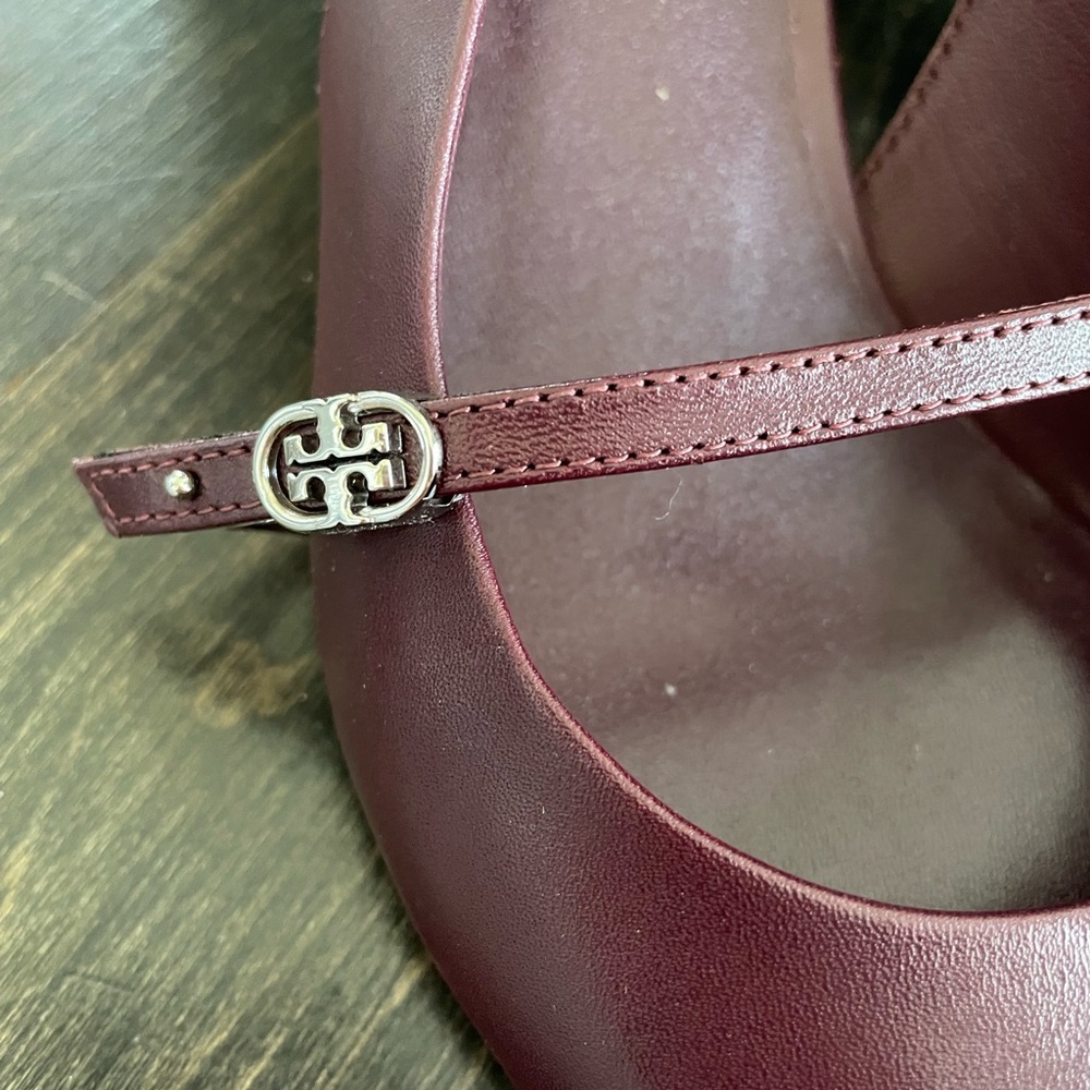 Tory Burch Women’s Burgundy Pointed Slingback Flats size 7 - Picture 3 of 7